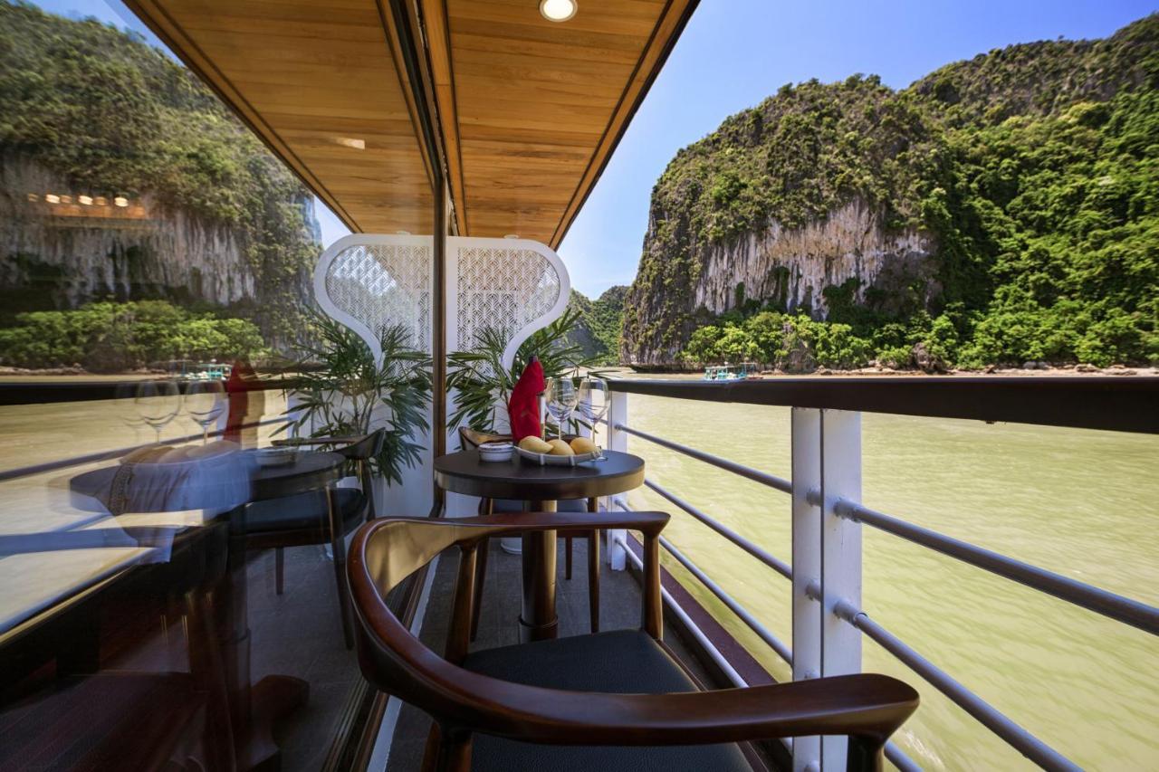 Hotel V'Spirit Cruise Ha Long Exteriér fotografie