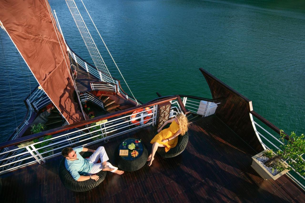 Hotel V'Spirit Cruise Ha Long Exteriér fotografie