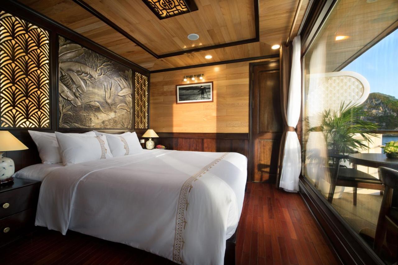 Hotel V'Spirit Cruise Ha Long Exteriér fotografie