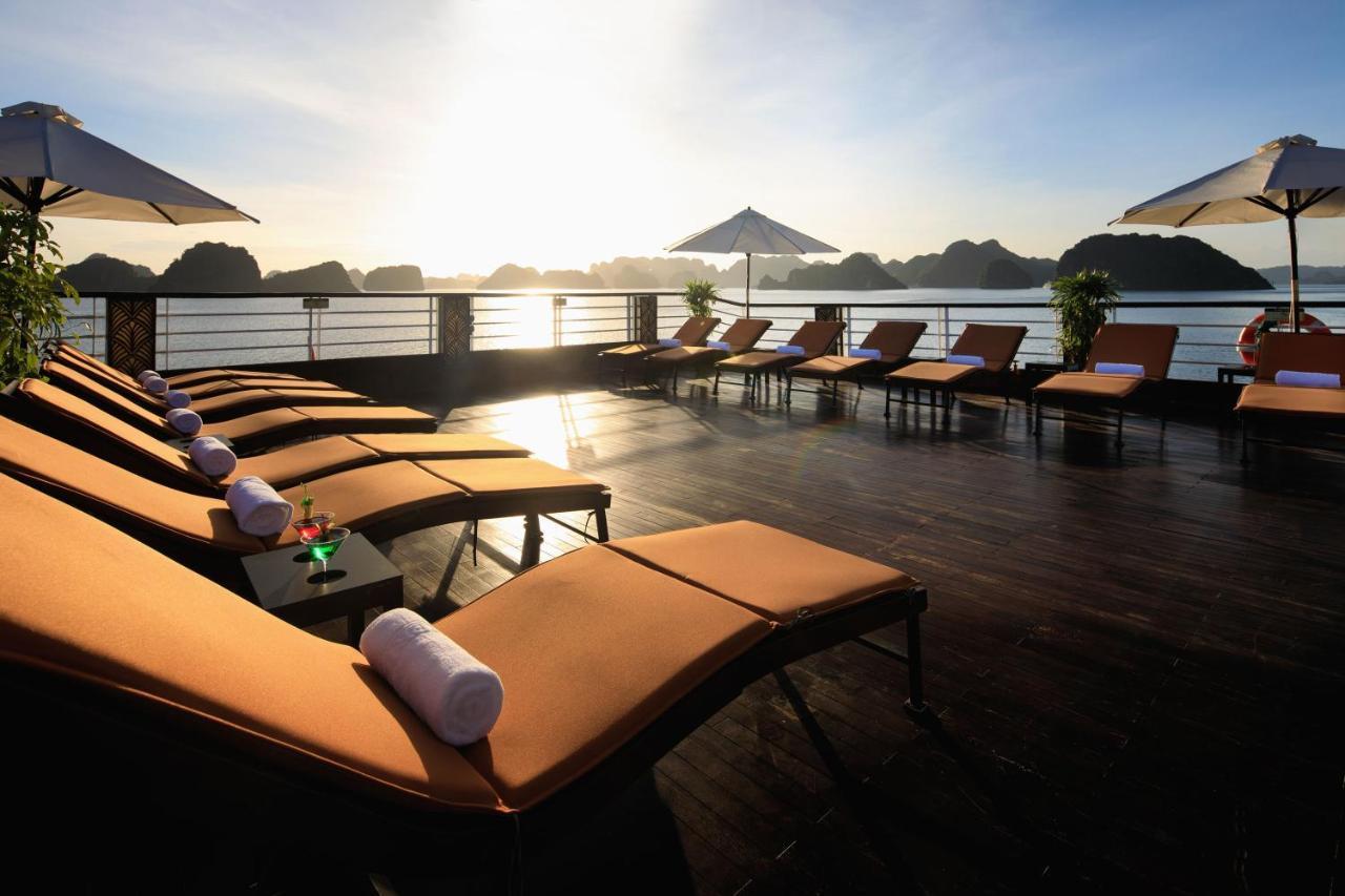 Hotel V'Spirit Cruise Ha Long Exteriér fotografie